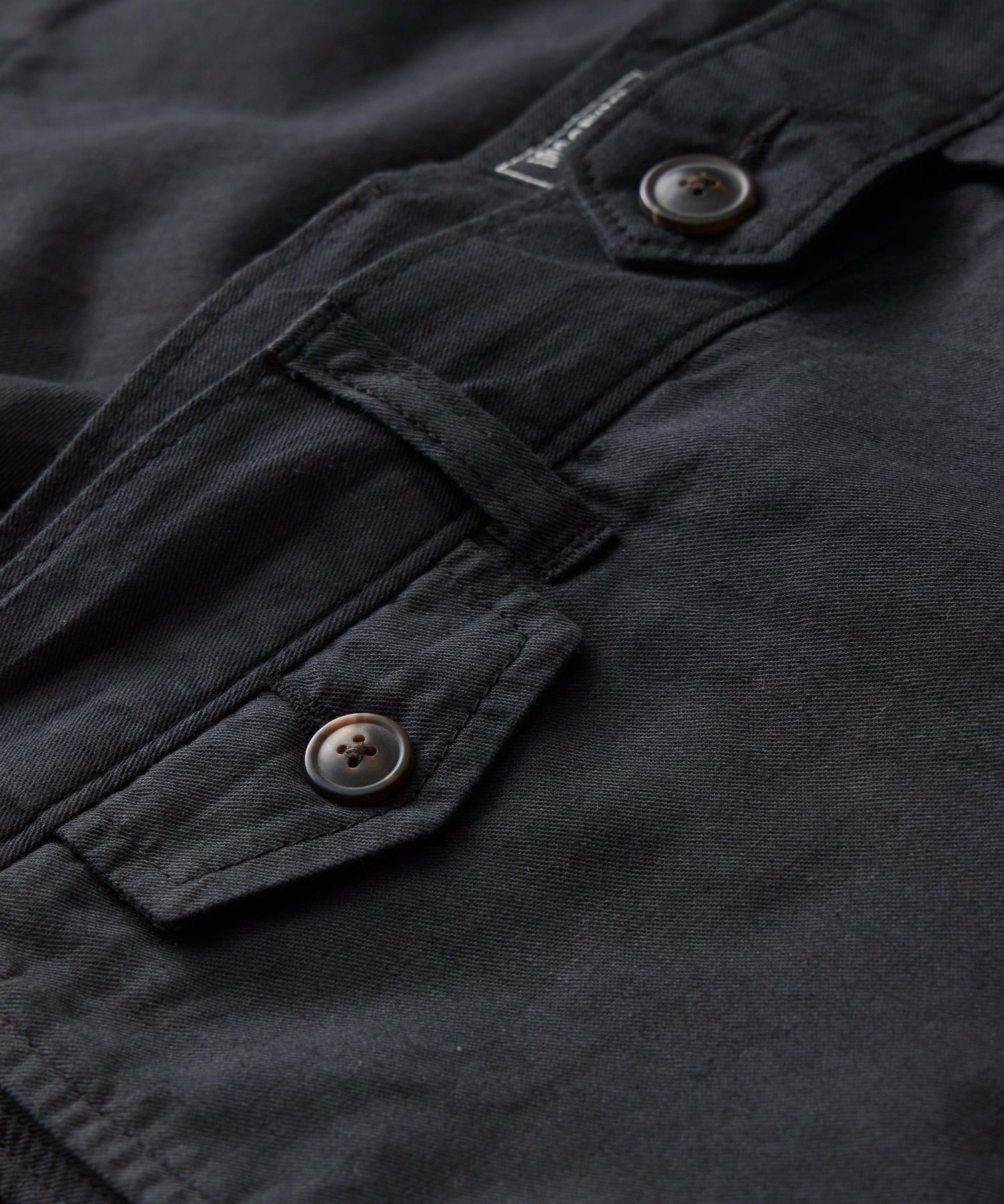 7 Cotton-Linen Hudson Short - Image 3