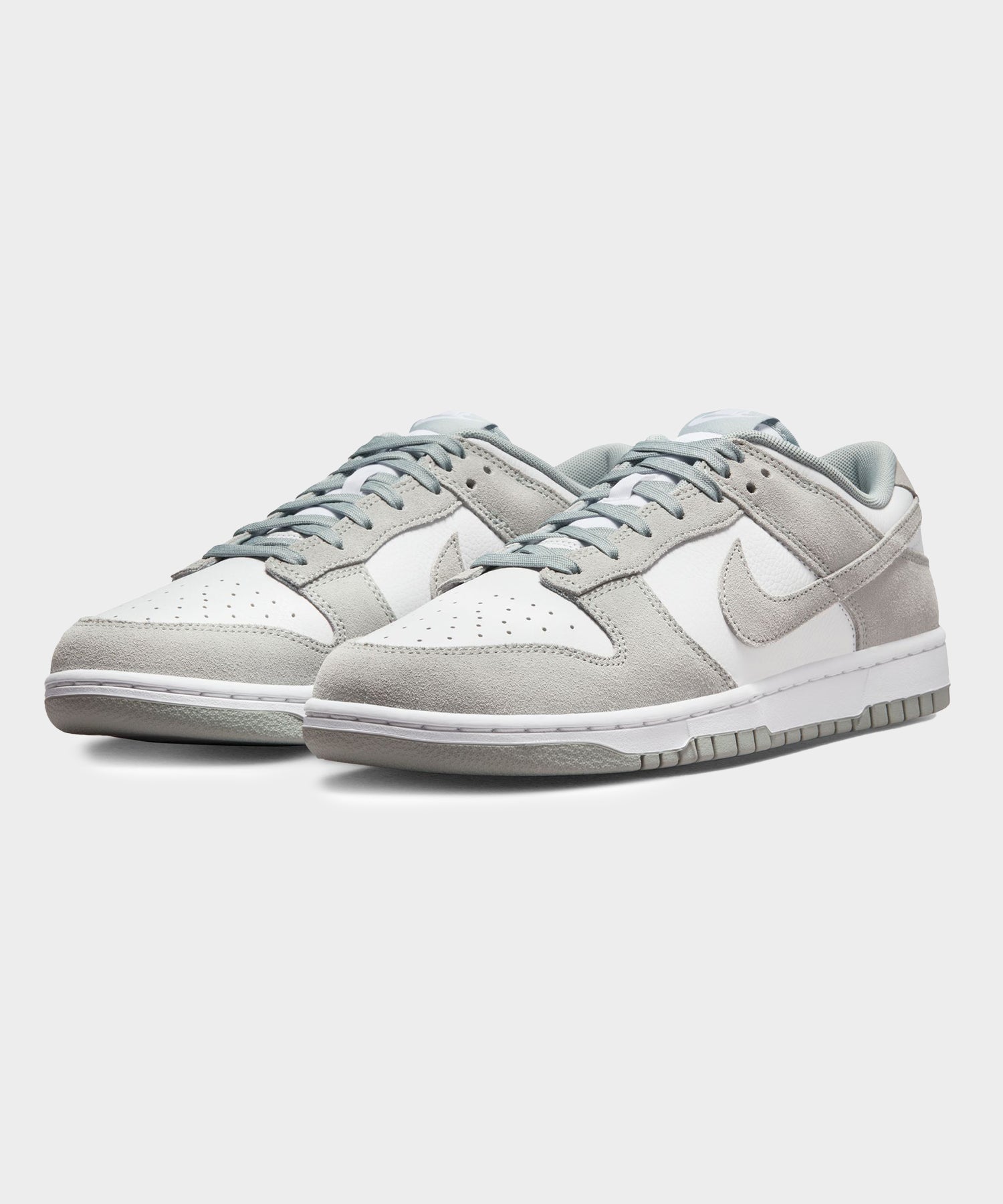 Nike Dunk Low Retro in Light Pumice - Image 2