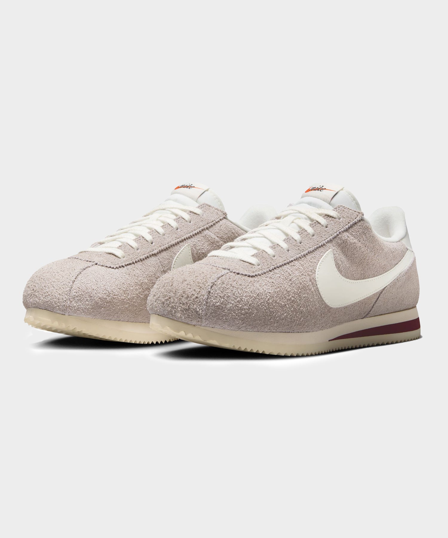 Nike Cortez SE Sneaker - Image 2