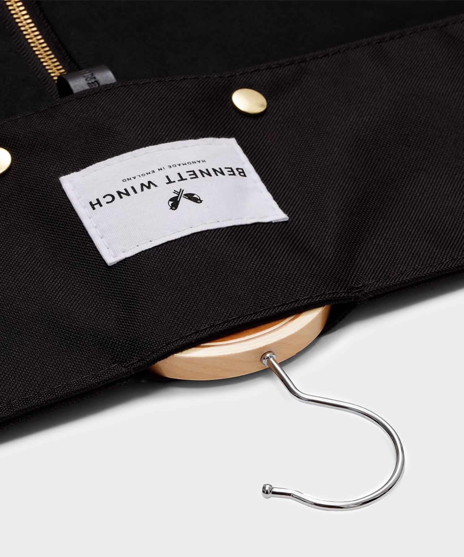 Bennett Winch Nylon Trifold Suit Carrier - Image 3