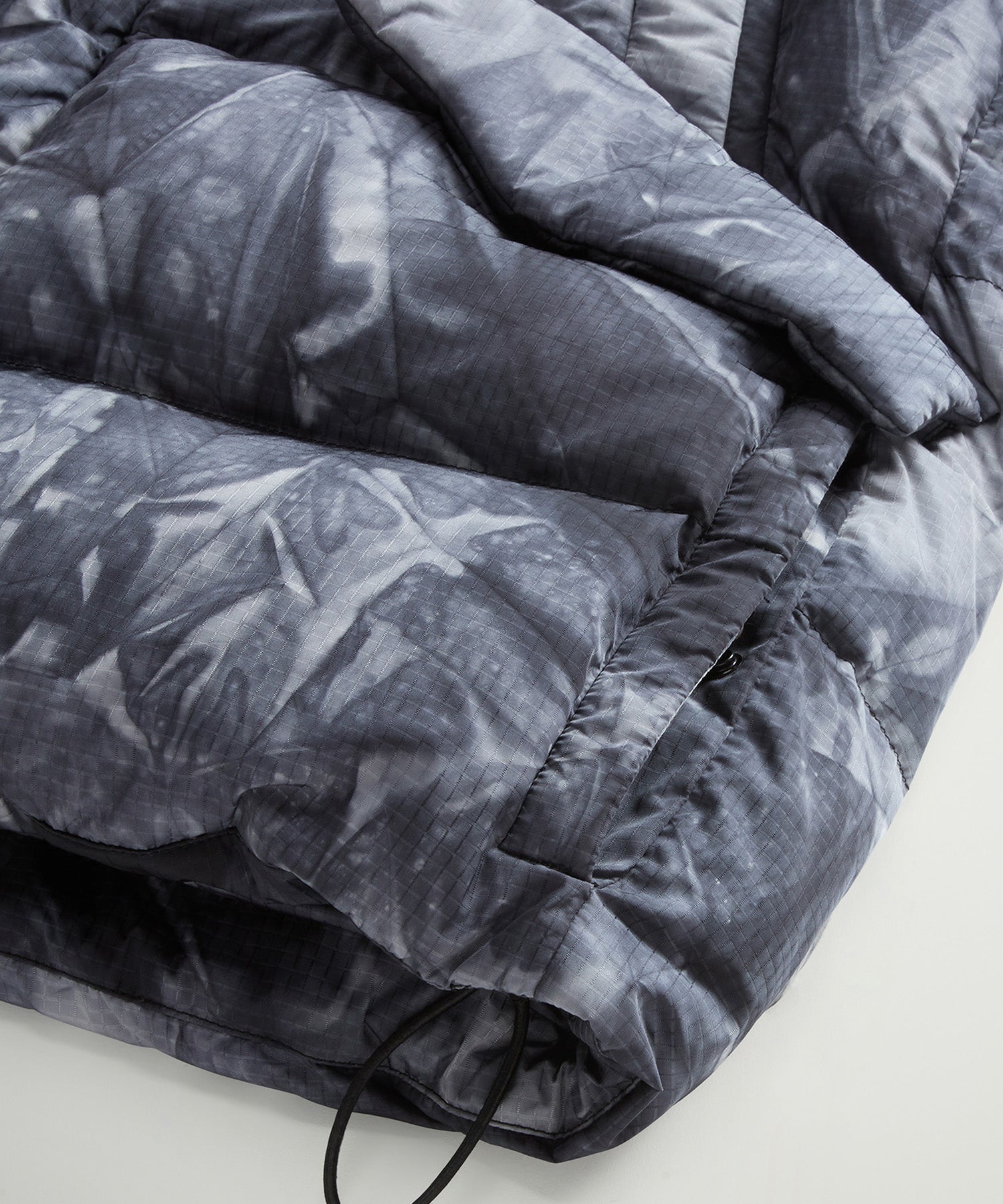 Todd Snyder x Woolrich Tie-Dye Glacier Puffer Jacket - Image 8