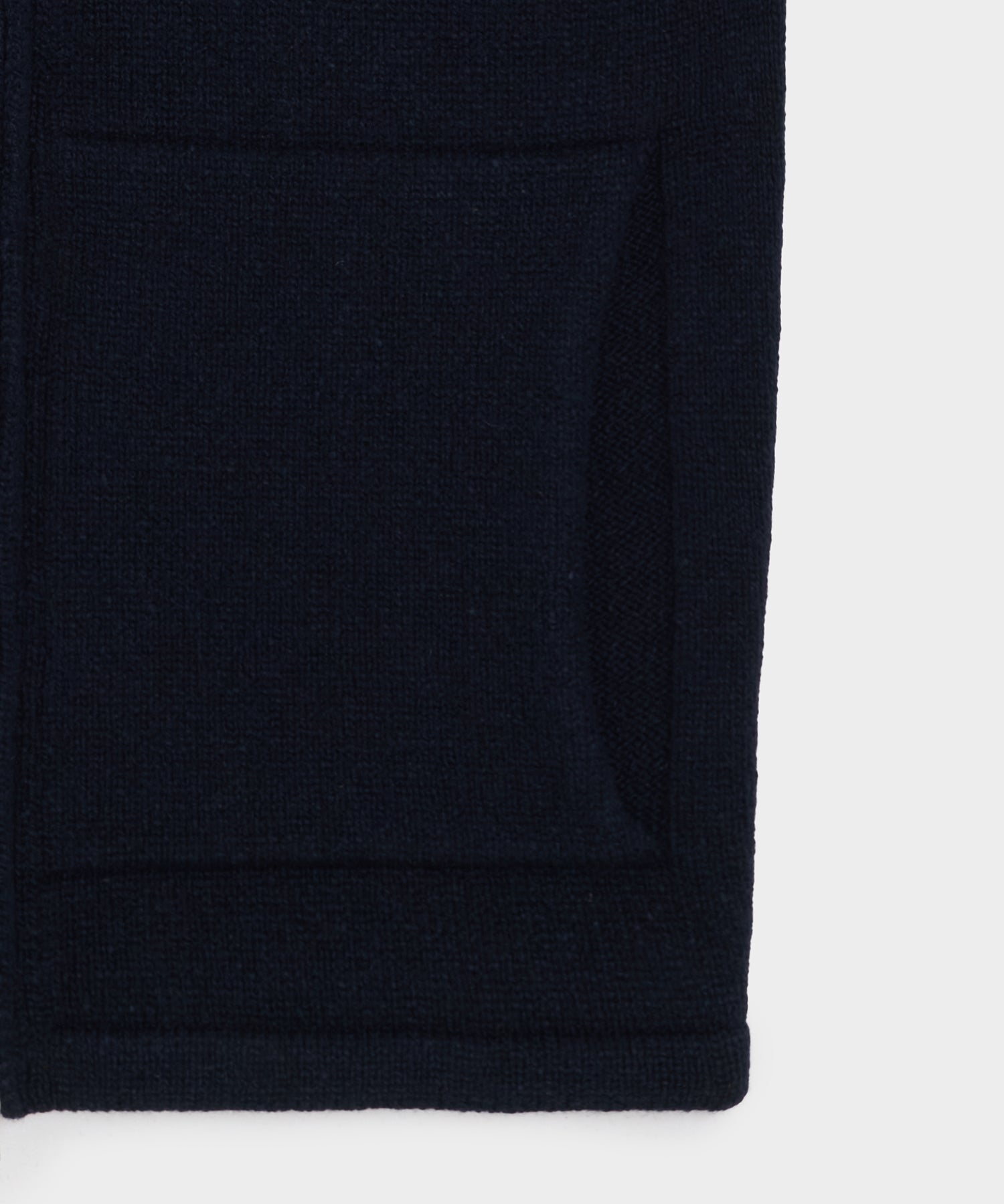 Inis Me??in Donegal Full Zip Vest in Navy - Image 7