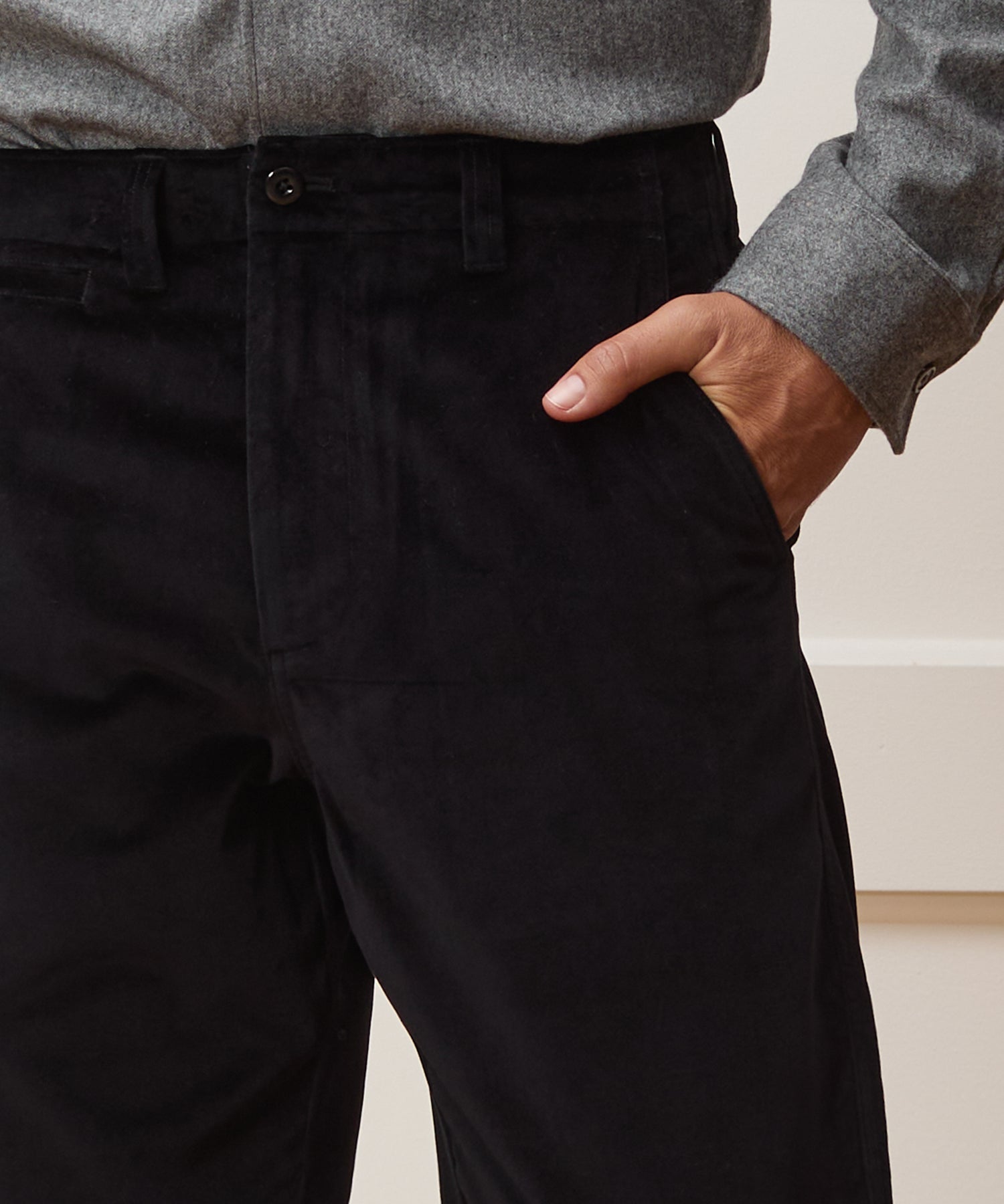 Relaxed Italian Velvet Trouser - Image 5