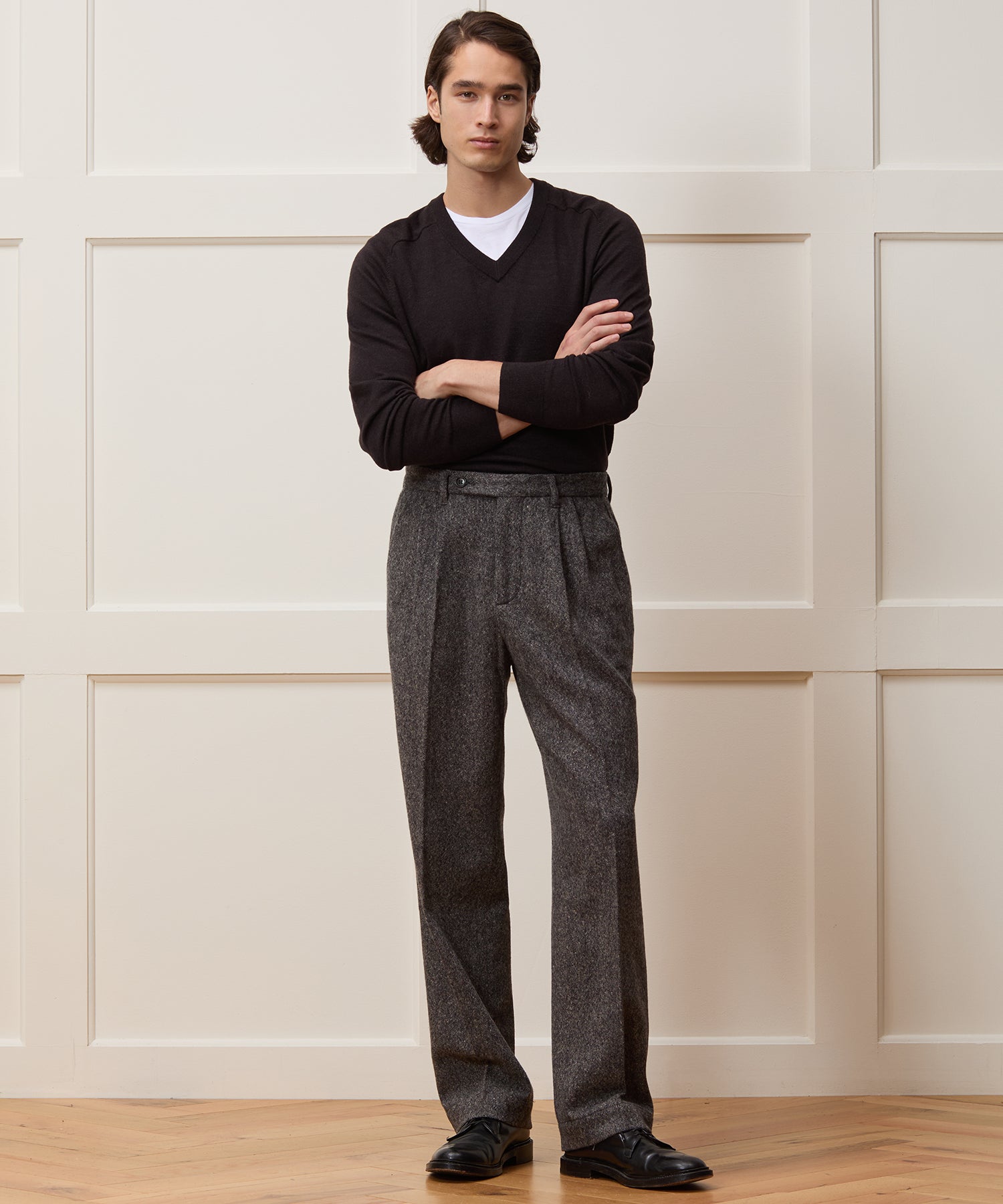 Merino V-Neck Sweater - Image 3