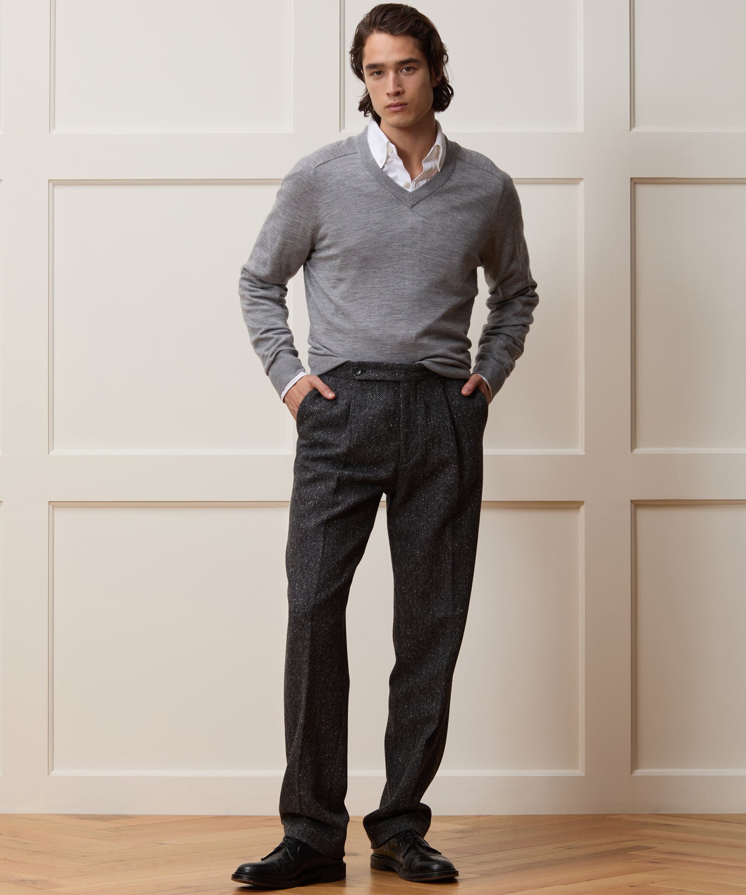Merino V-Neck Sweater - Image 3