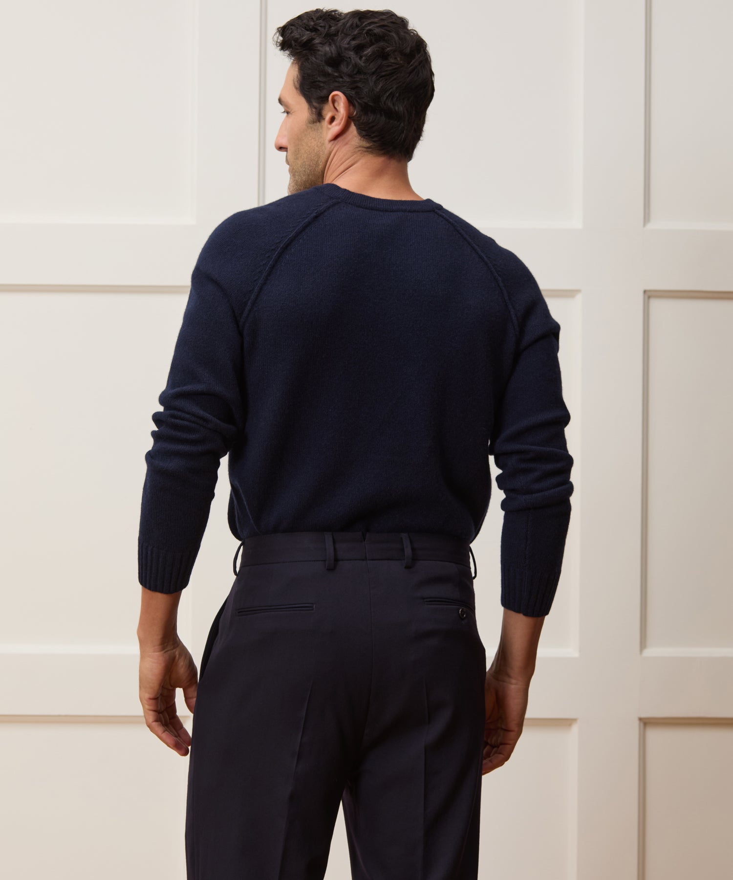 Nomad Cashmere Crewneck - Image 5