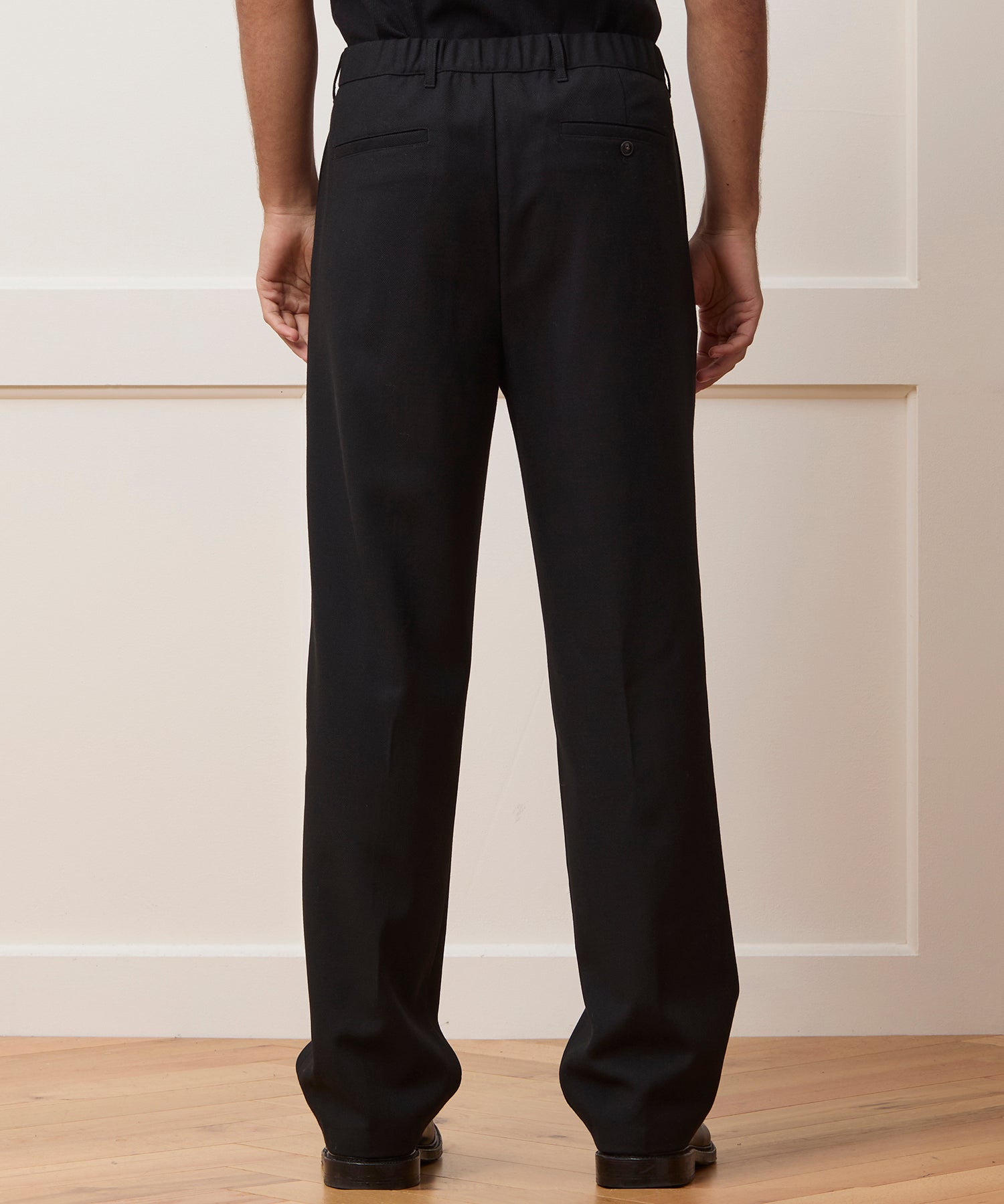 Relaxed Italian Wool Crepe Trouser - Image 4