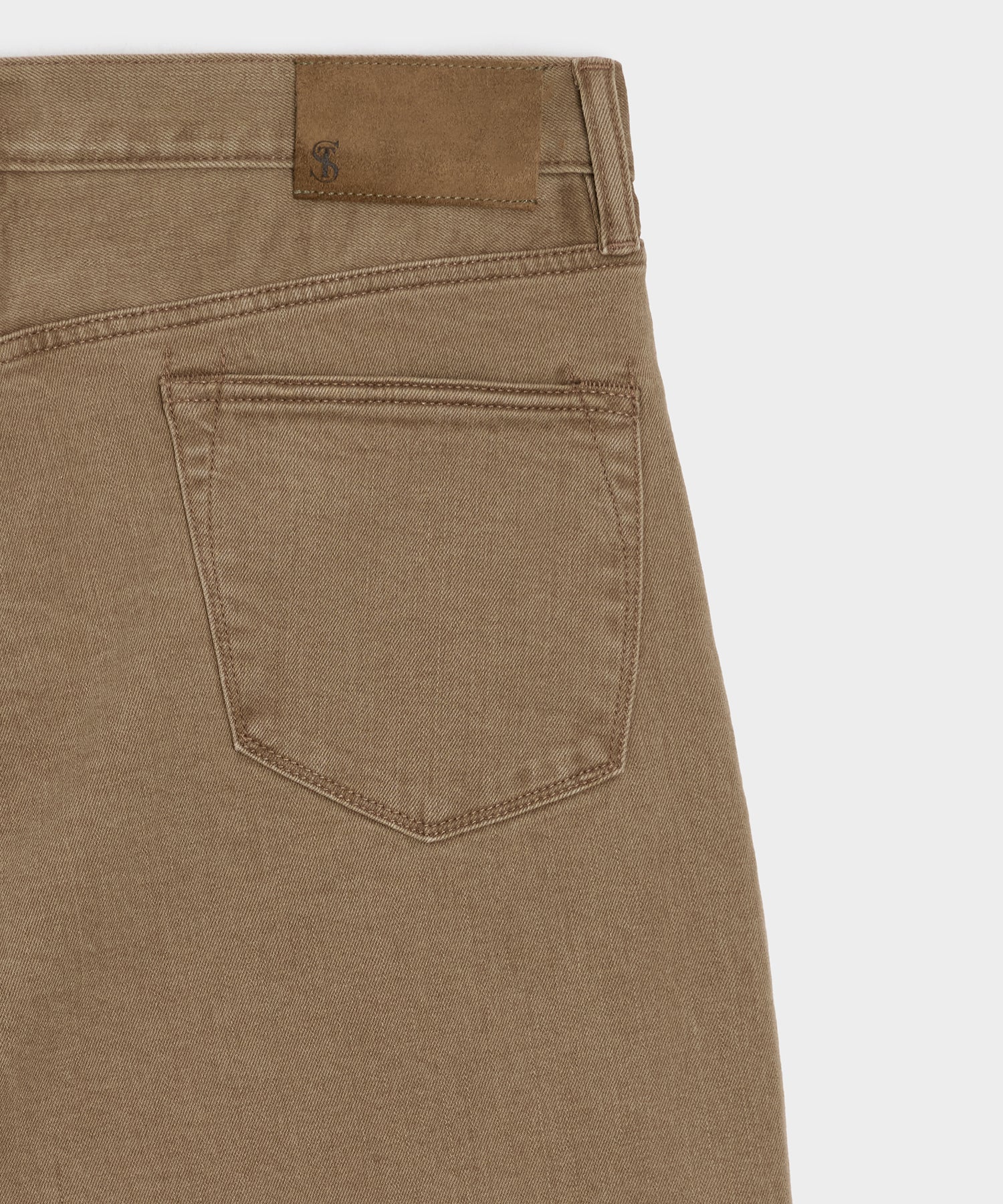 Relaxed 5-Pocket Pleated Jean in Light Brown - Image 7
