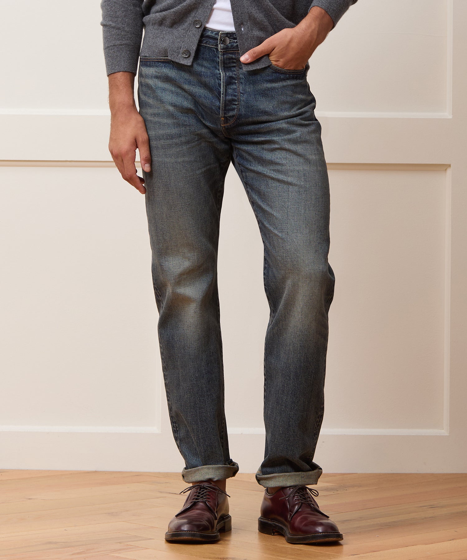 Straight Japanese Selvedge Stretch Jean in Worn Wash - Image 2