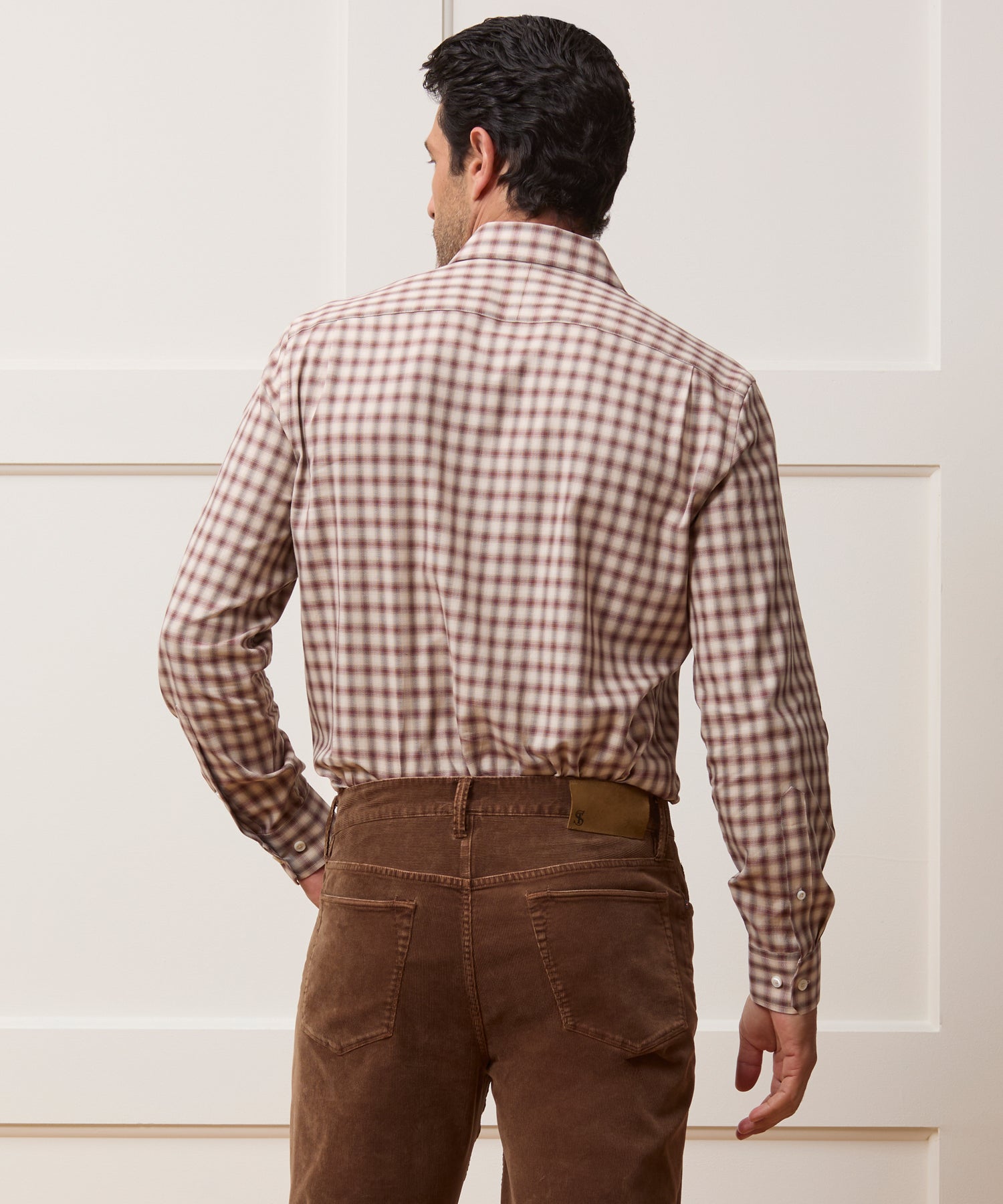 Lightweight Flannel Long Point Collar Dress Shirt - Image 4
