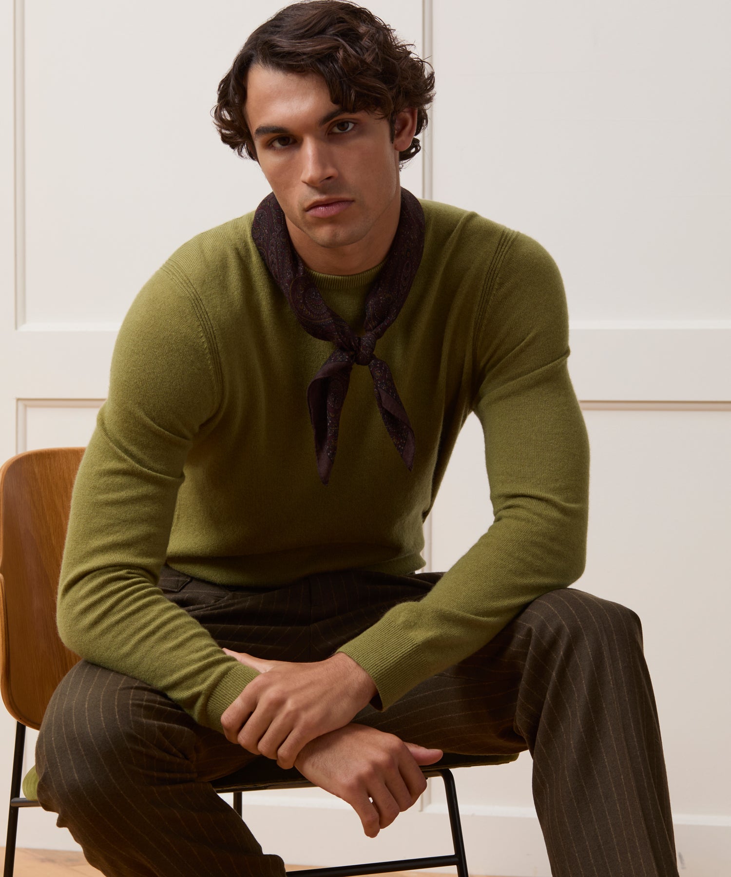Italian Wool Paisley Neckerchief - Image 2