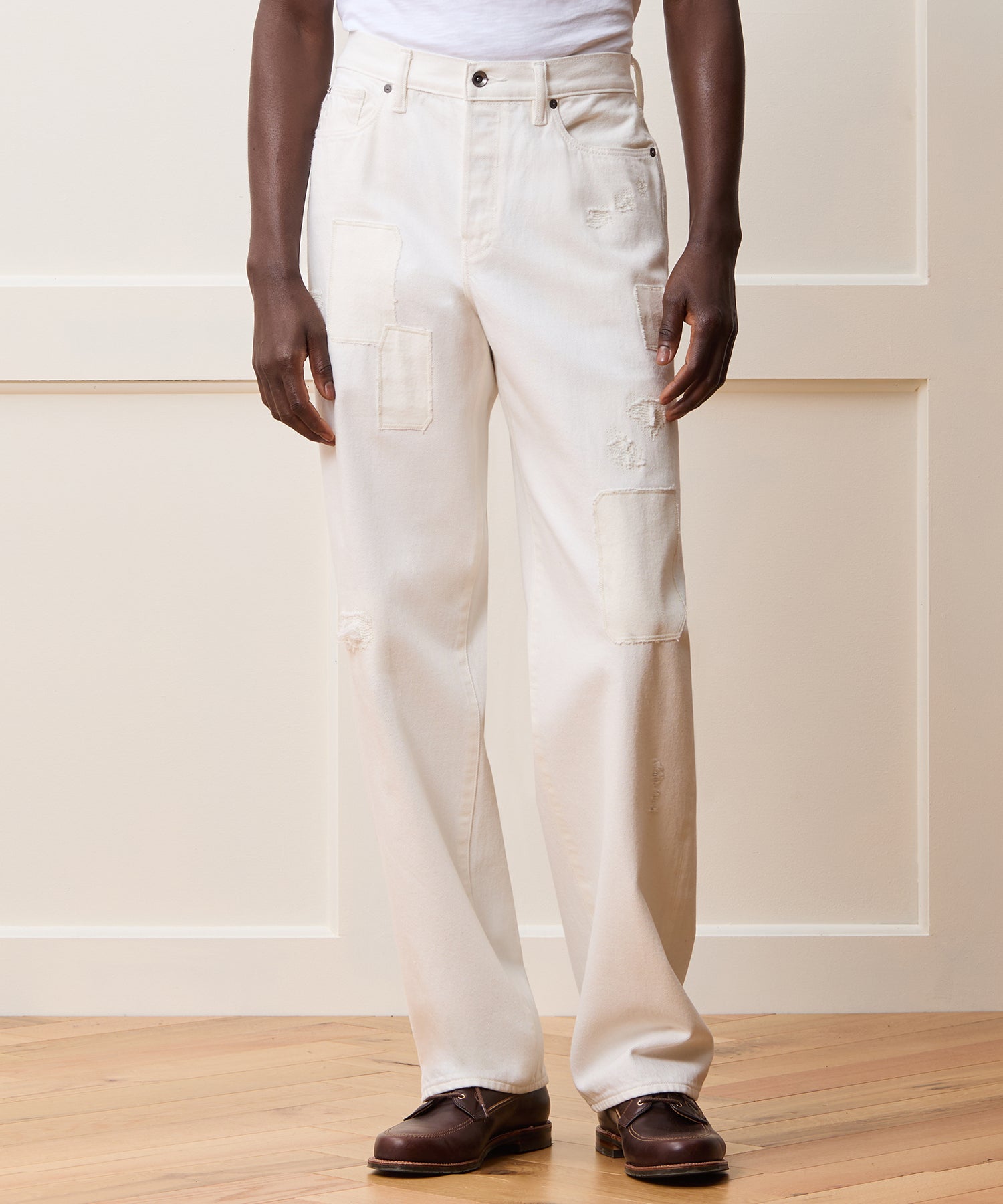 Relaxed Selvedge Jean in Distressed White - Image 5