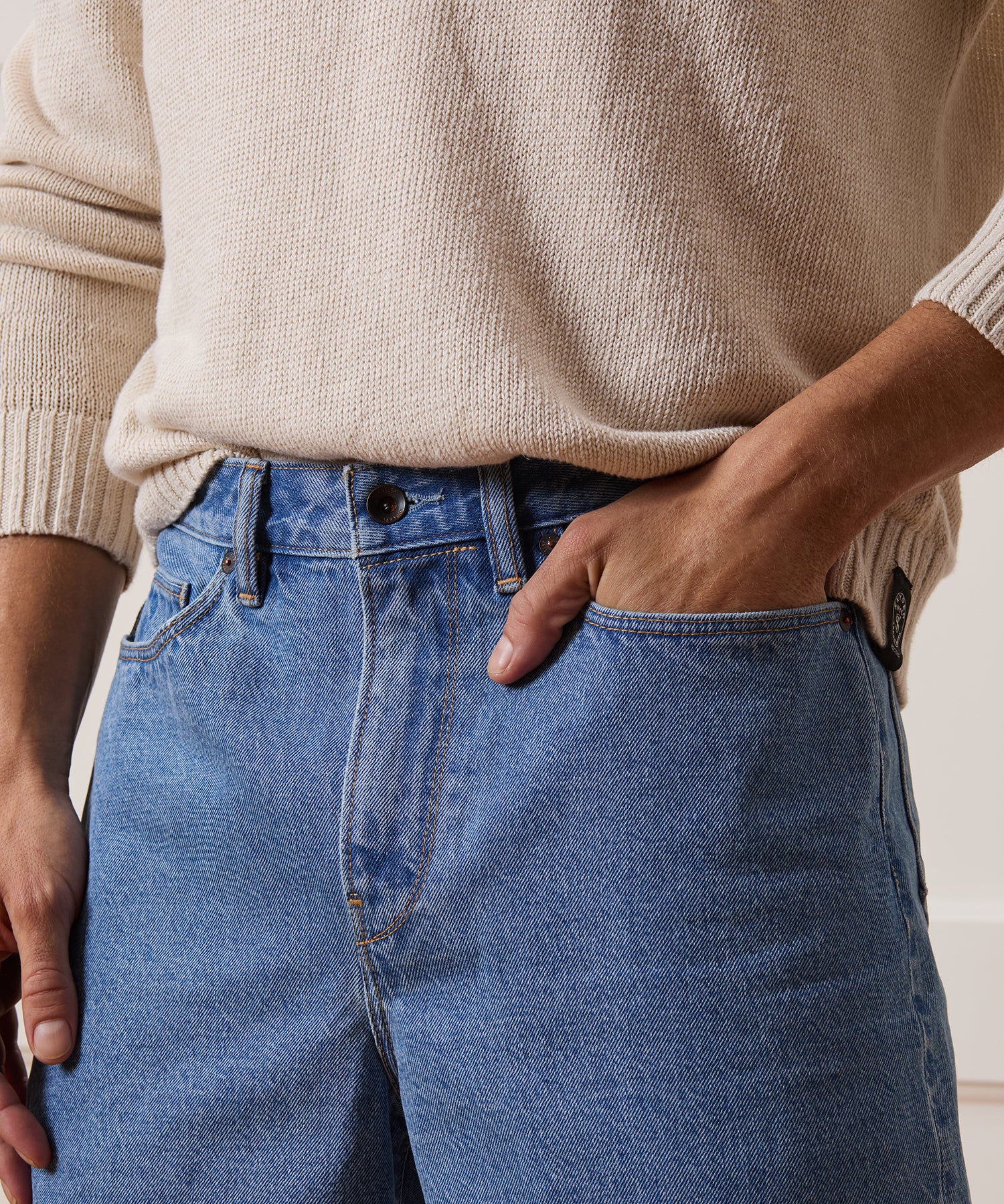 8 Relaxed Denim Short - Image 5