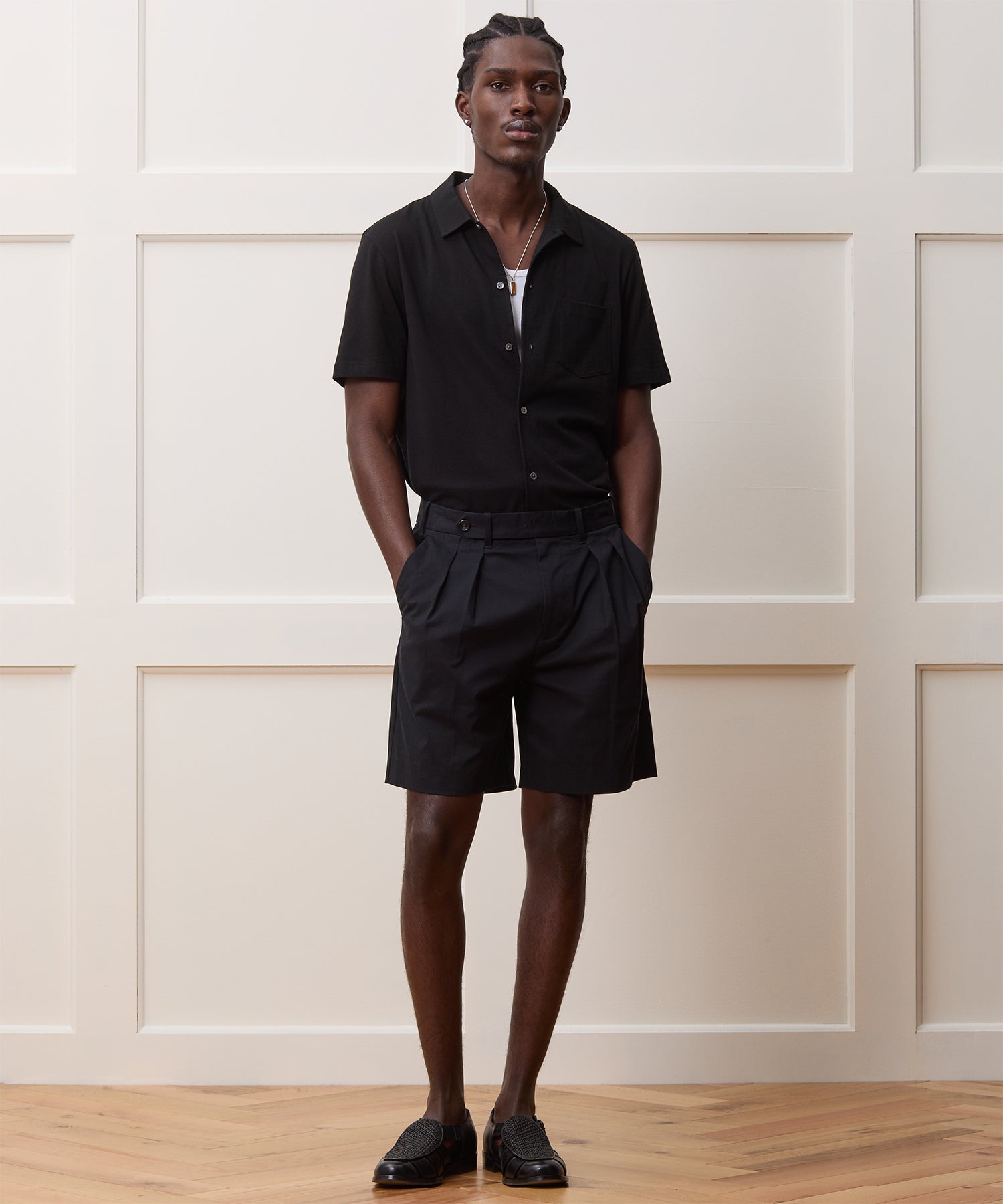 7 Pleated Tab Short - Image 3