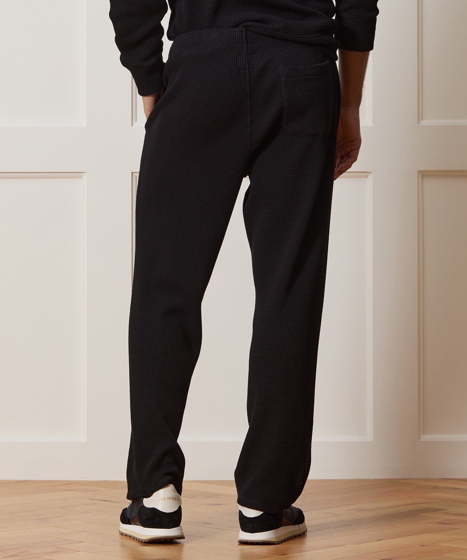 Relaxed Portuguese Cotton Waffle Sweatpant - Image 4