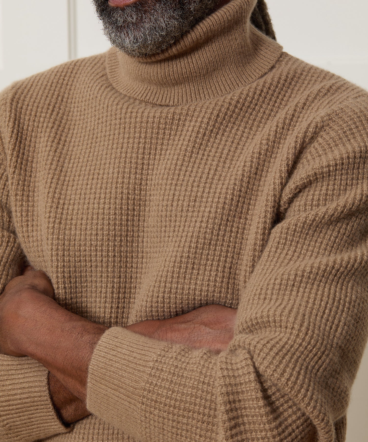 Waffle Cashmere Turtleneck - Image 4