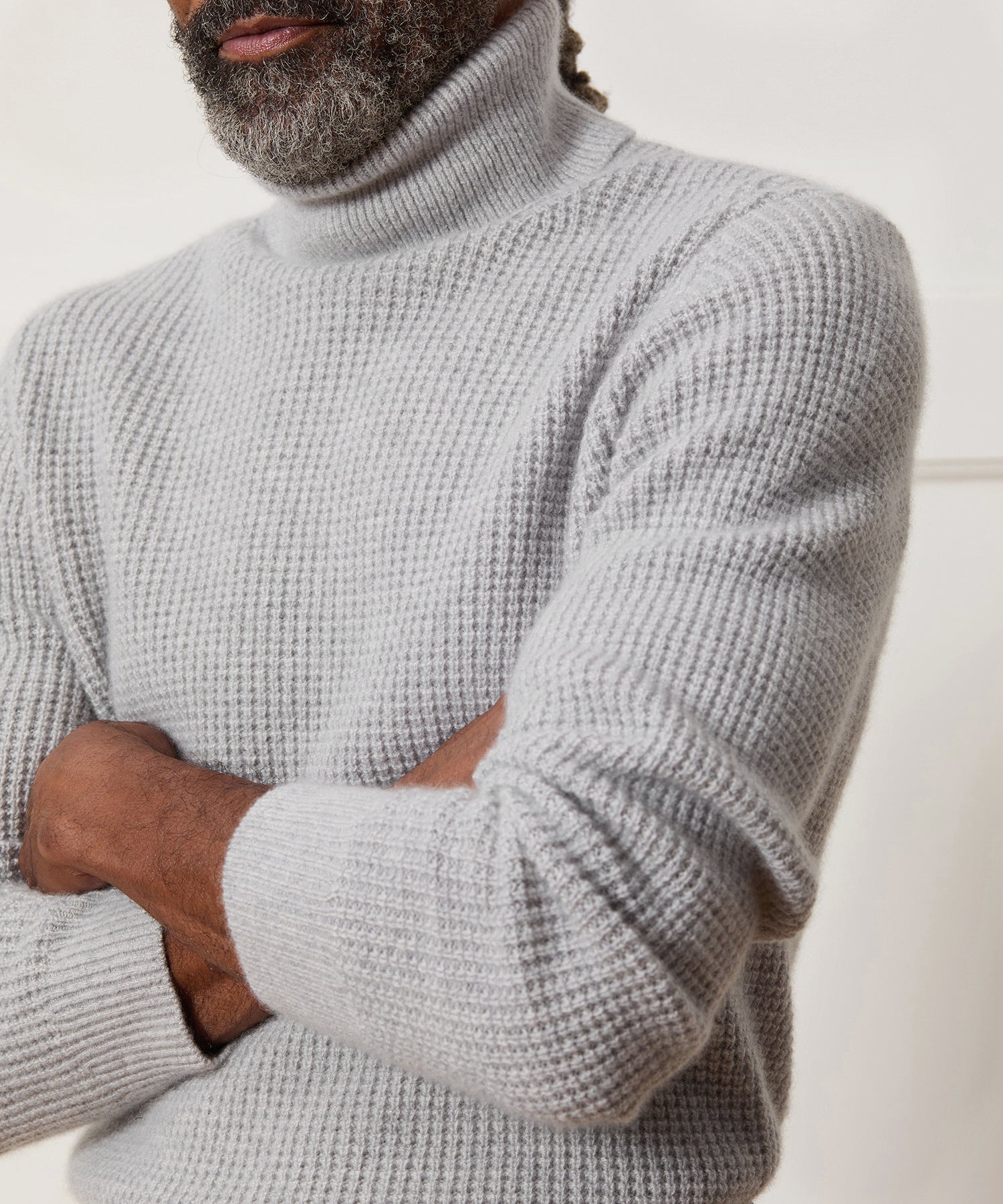 Waffle Cashmere Turtleneck - Image 4
