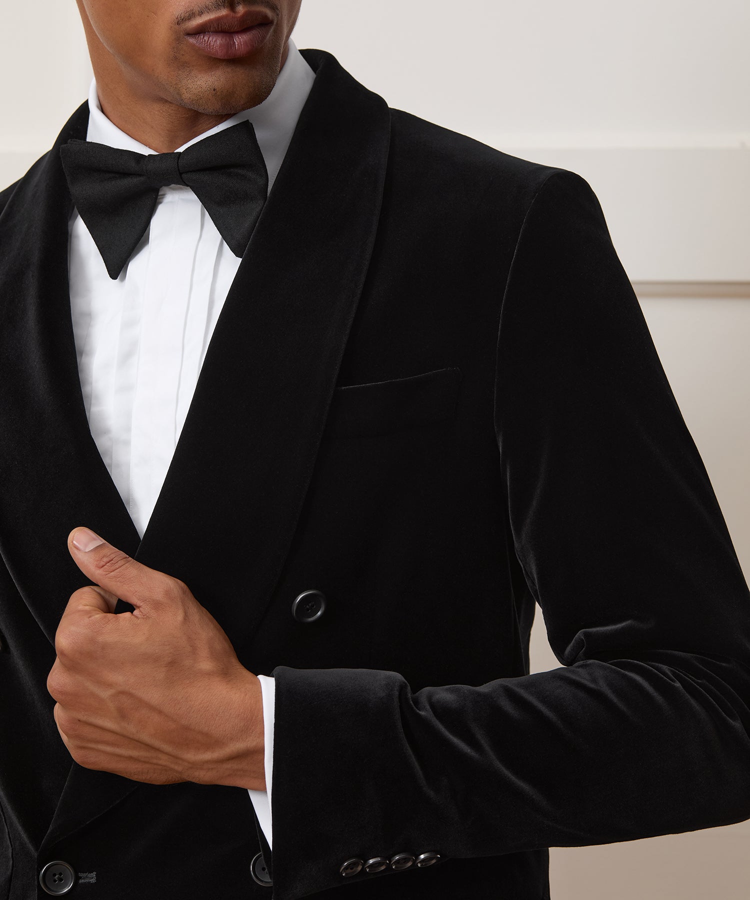Italian Velvet Double-Breasted Tuxedo - Image 3