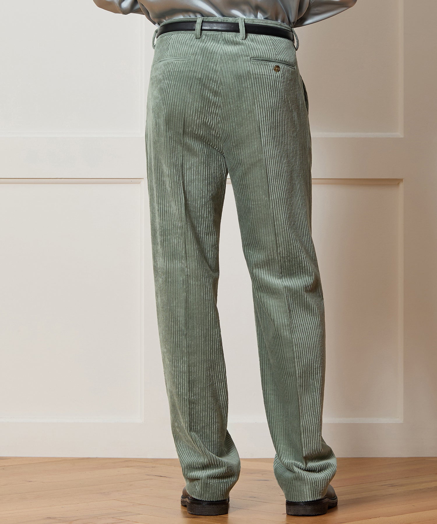 Italian Wide Wale Corduroy Single Breasted Wythe Suit - Image 6