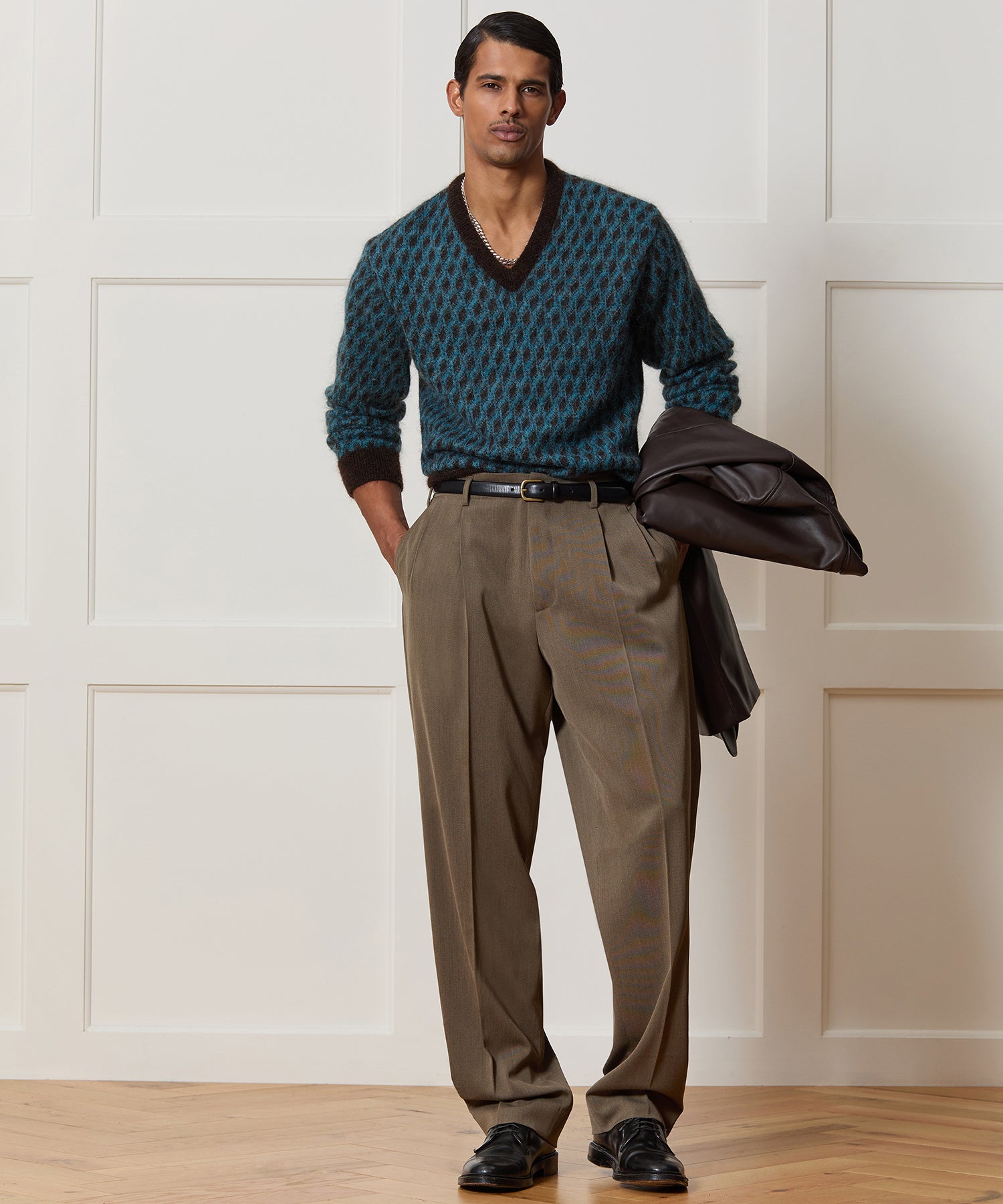 Italian Mohair V-Neck Sweater - Image 3