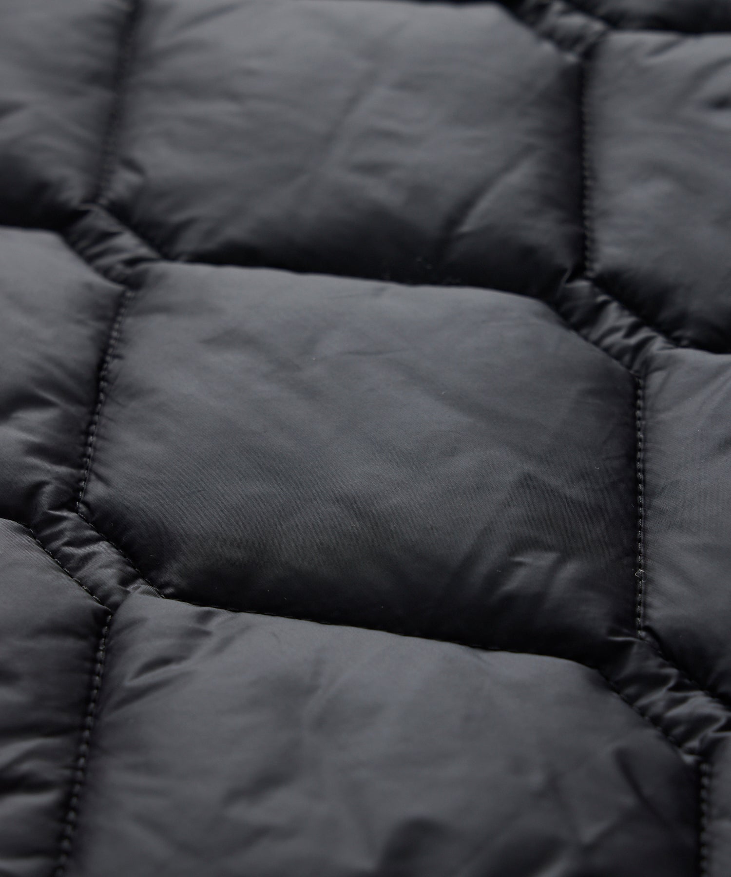 Convertible Quilted Gilet Vest in Black - Image 3