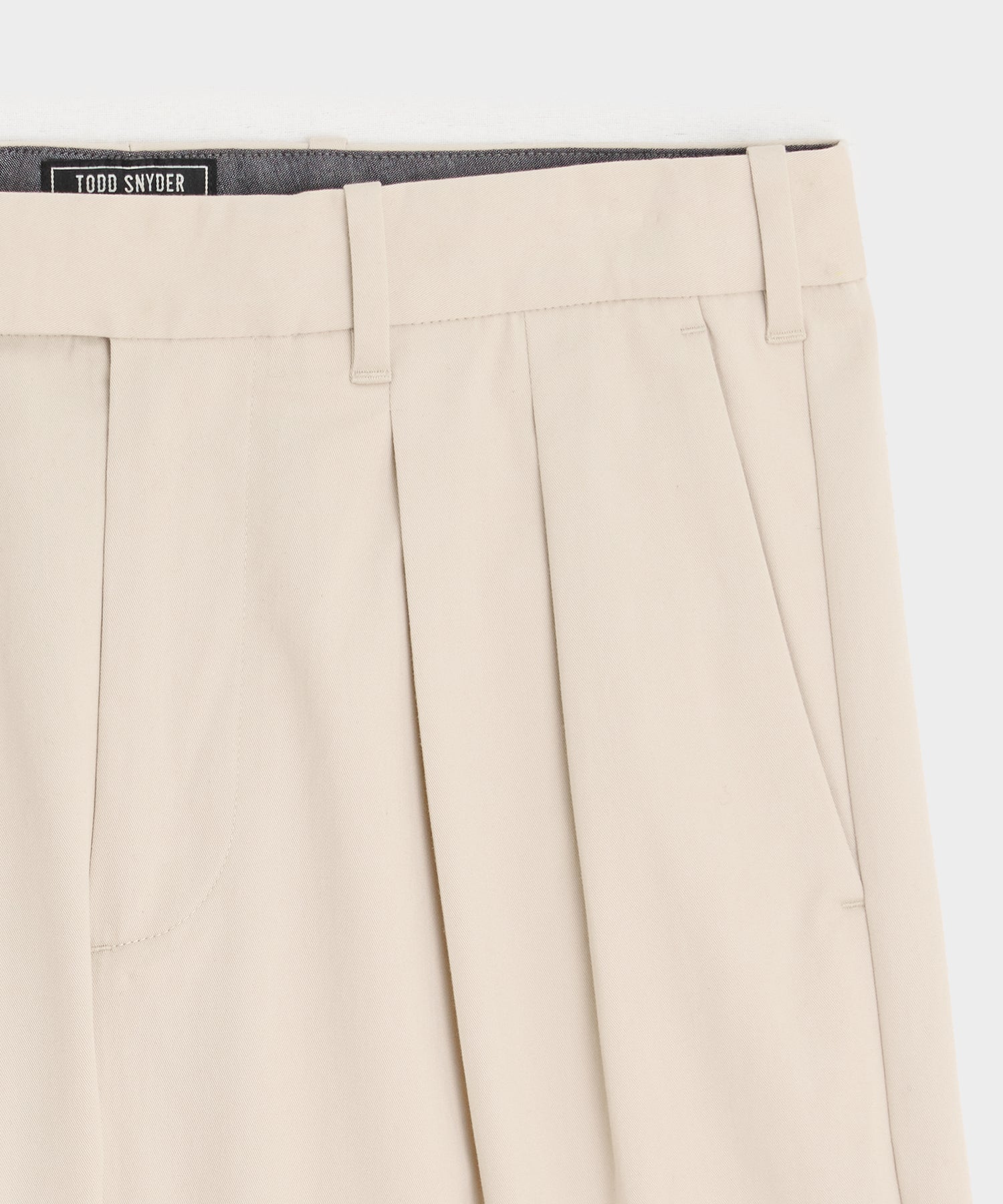 7 Pleated Tab Short - Image 6
