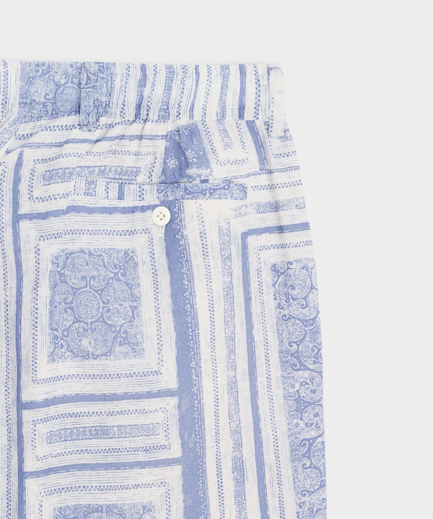 7 Relaxed Cotton Beachcomber Short - Image 7