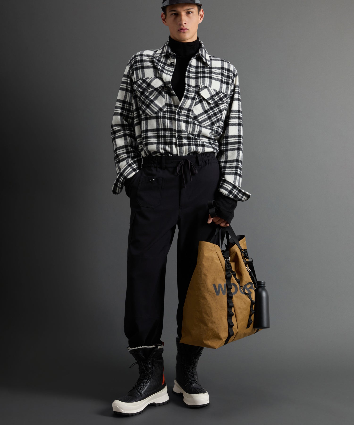 Todd Snyder X Woolrich Cashmere Shirt Jacket in Black Plaid - Image 6