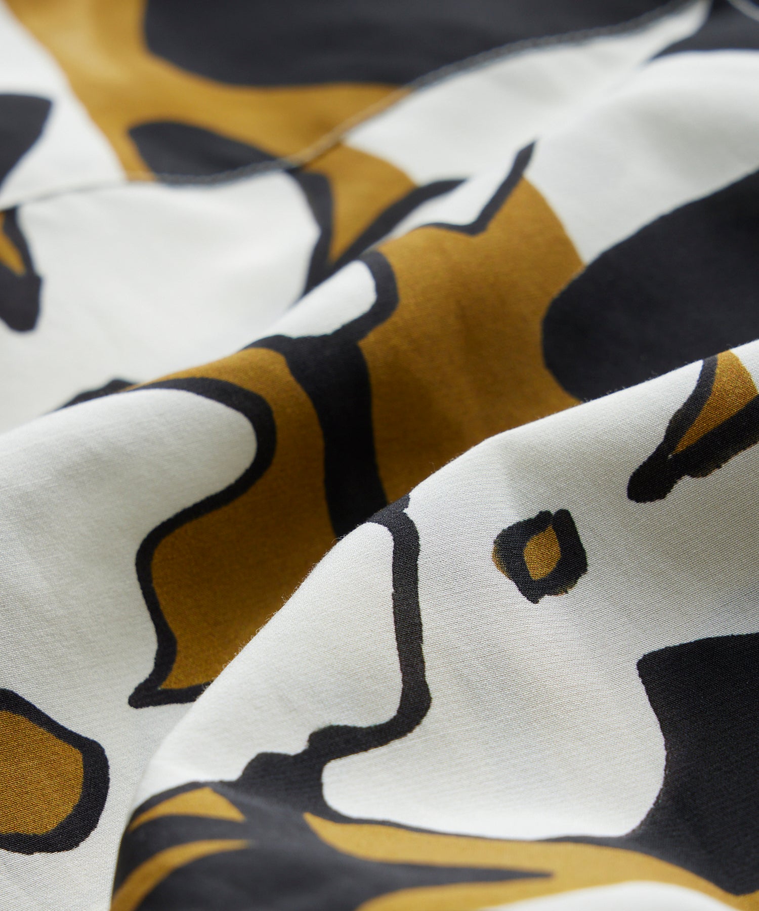 Cropped Silk-Cotton Camp Collar Shirt - Image 8