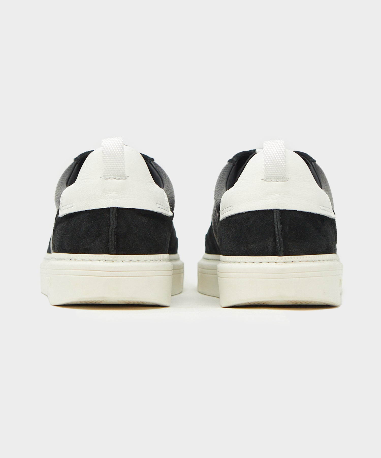 Tuscan Leather Court Shoe - Image 5