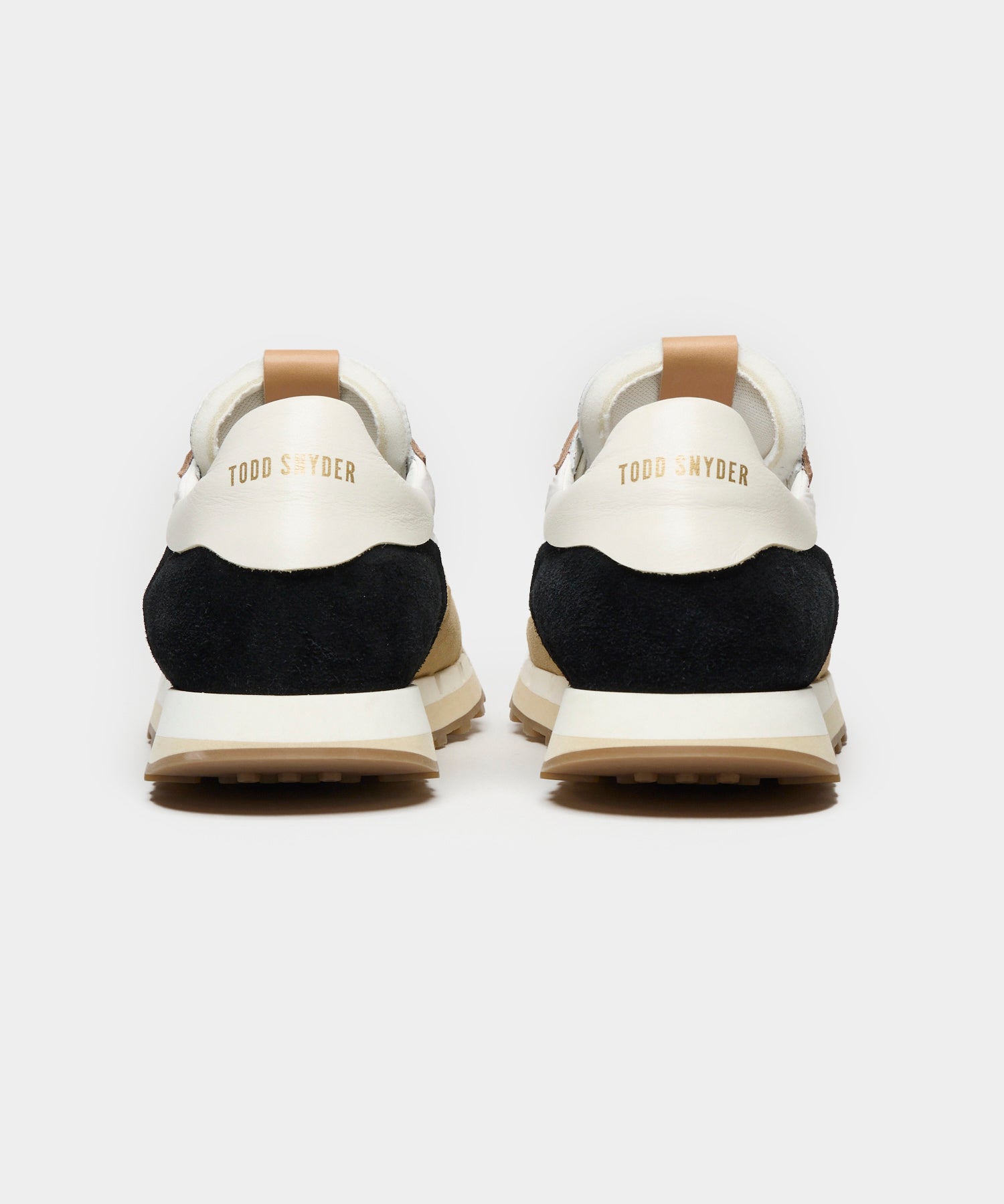 Tuscan Trainer in Nocciola - Image 5