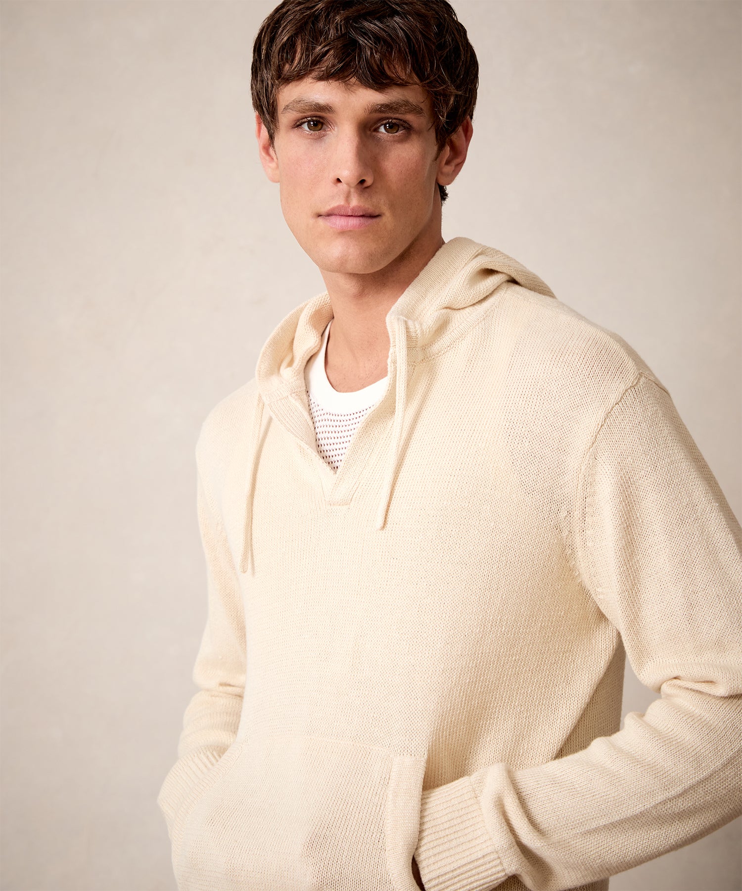 Linen-Cotton Popover Hoodie in Bisque - Image 2