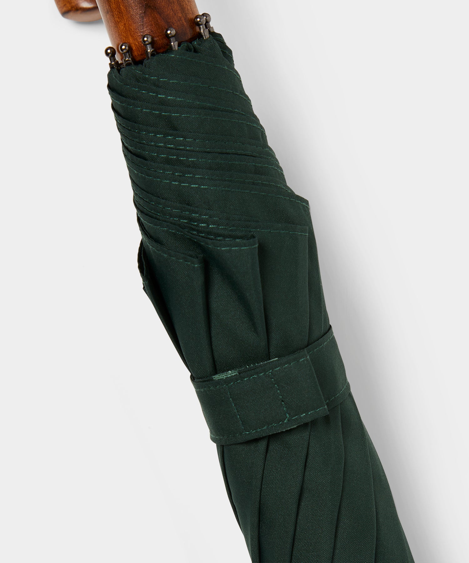 Fox Umbrellas Small Umbrella in Dark Green - Image 4
