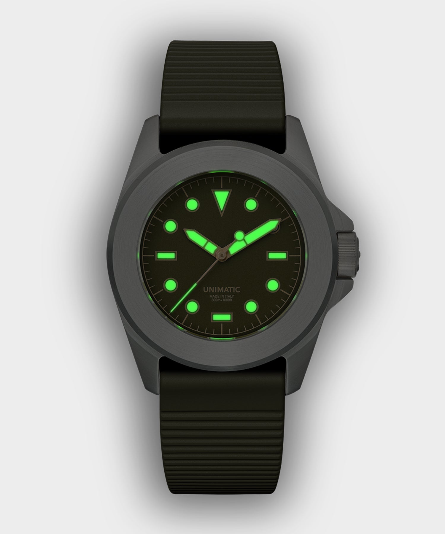 Unimatic U4S Classic Military Watch in Olive with silver dial - Image 5
