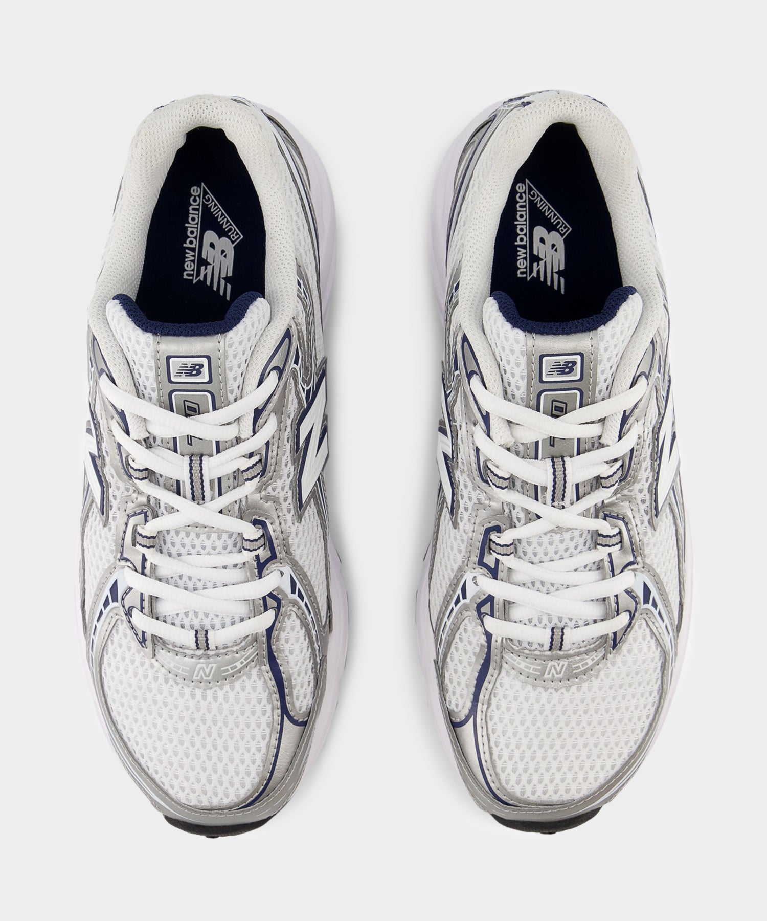 New Balance 740 in White + Navy - Image 4