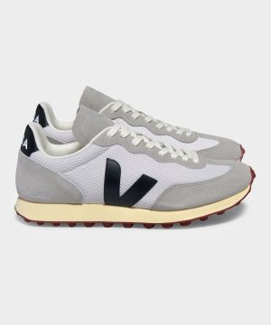 Veja Rio Branco Alveomesh in Light Grey +  Black