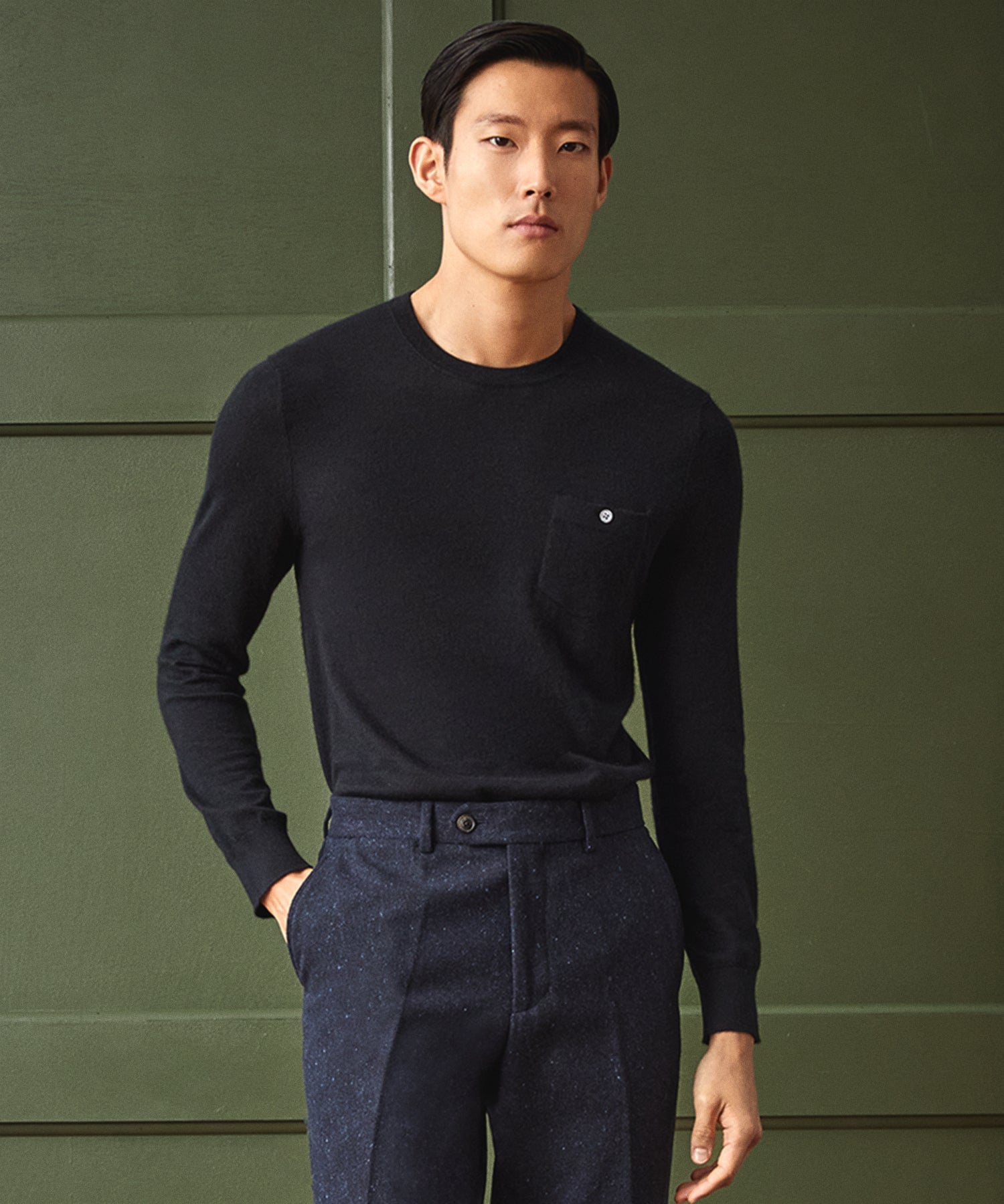 Premium Cashmere Pocket Tee in Black - Image 2