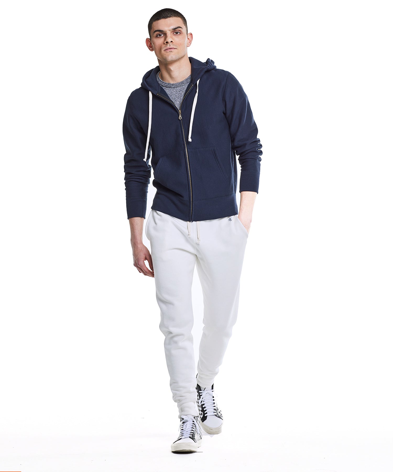 Champion Heavyweight Full-Zip Sweatshirt - Image 3