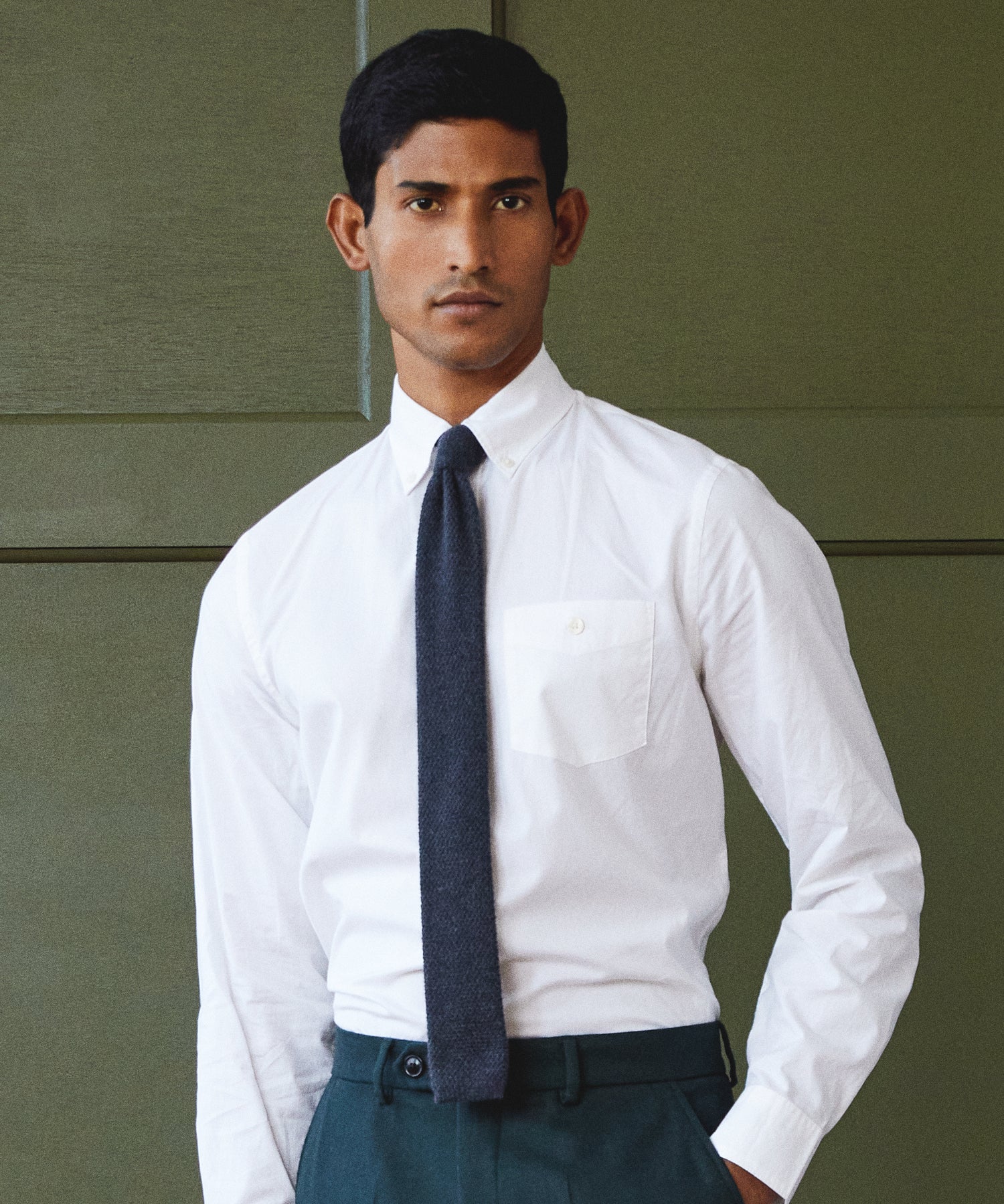 Slim Fit Favorite Poplin Shirt in White - Image 2